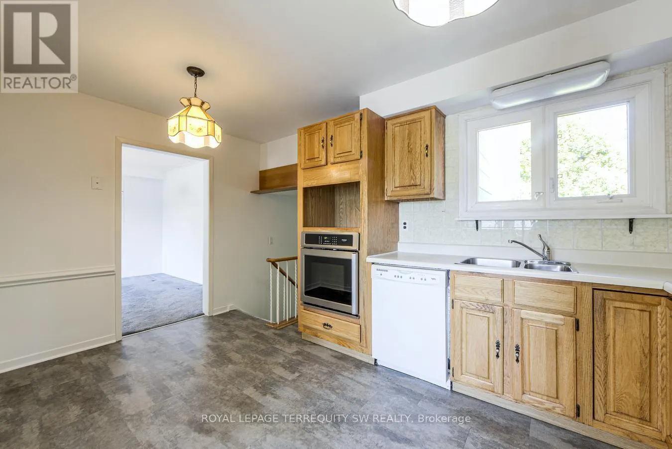 329 DENNIE AVENUE