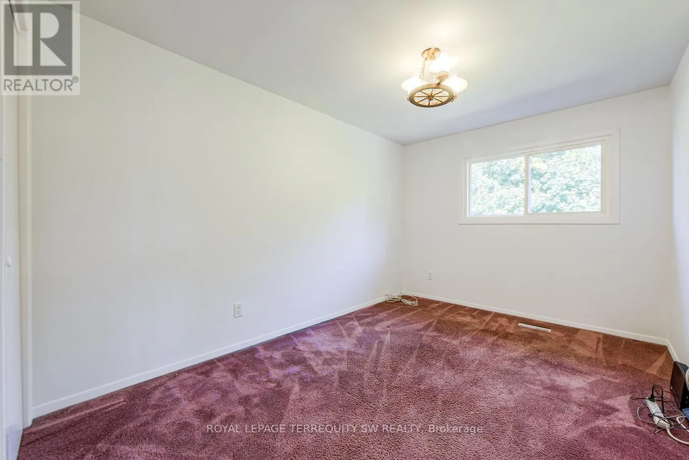 329 DENNIE AVENUE