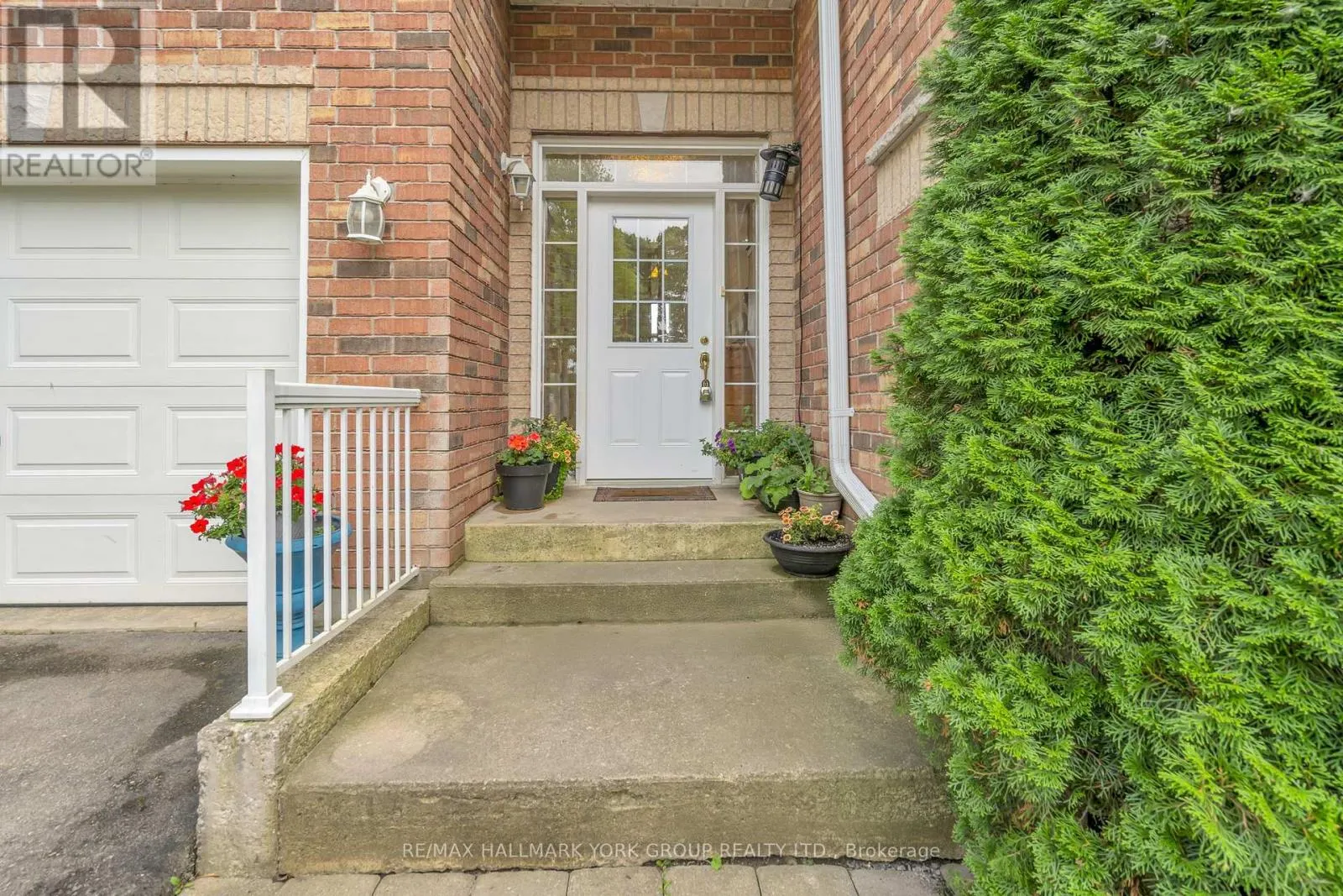 36 BALL AVENUE E