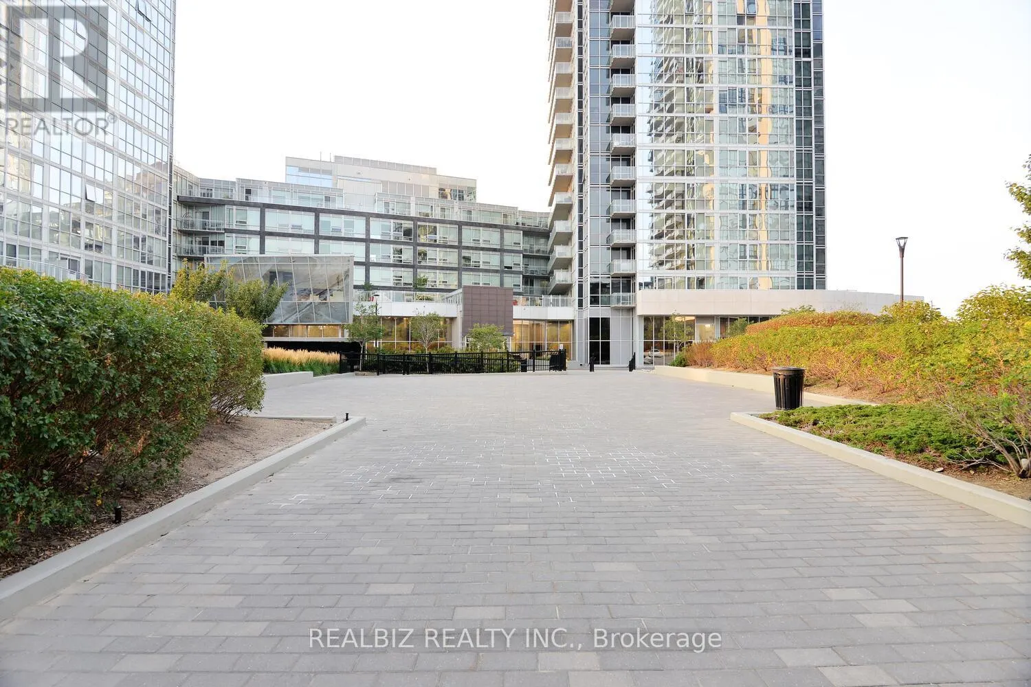 1605 - 2908 HIGHWAY 7 ROAD