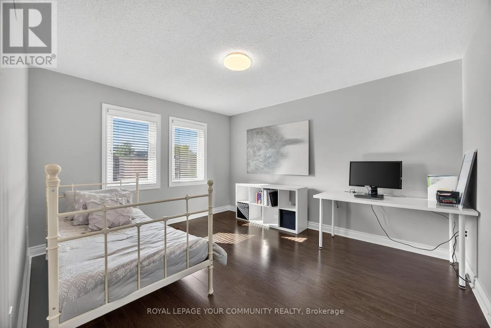 684 EXCELLER CIRCLE