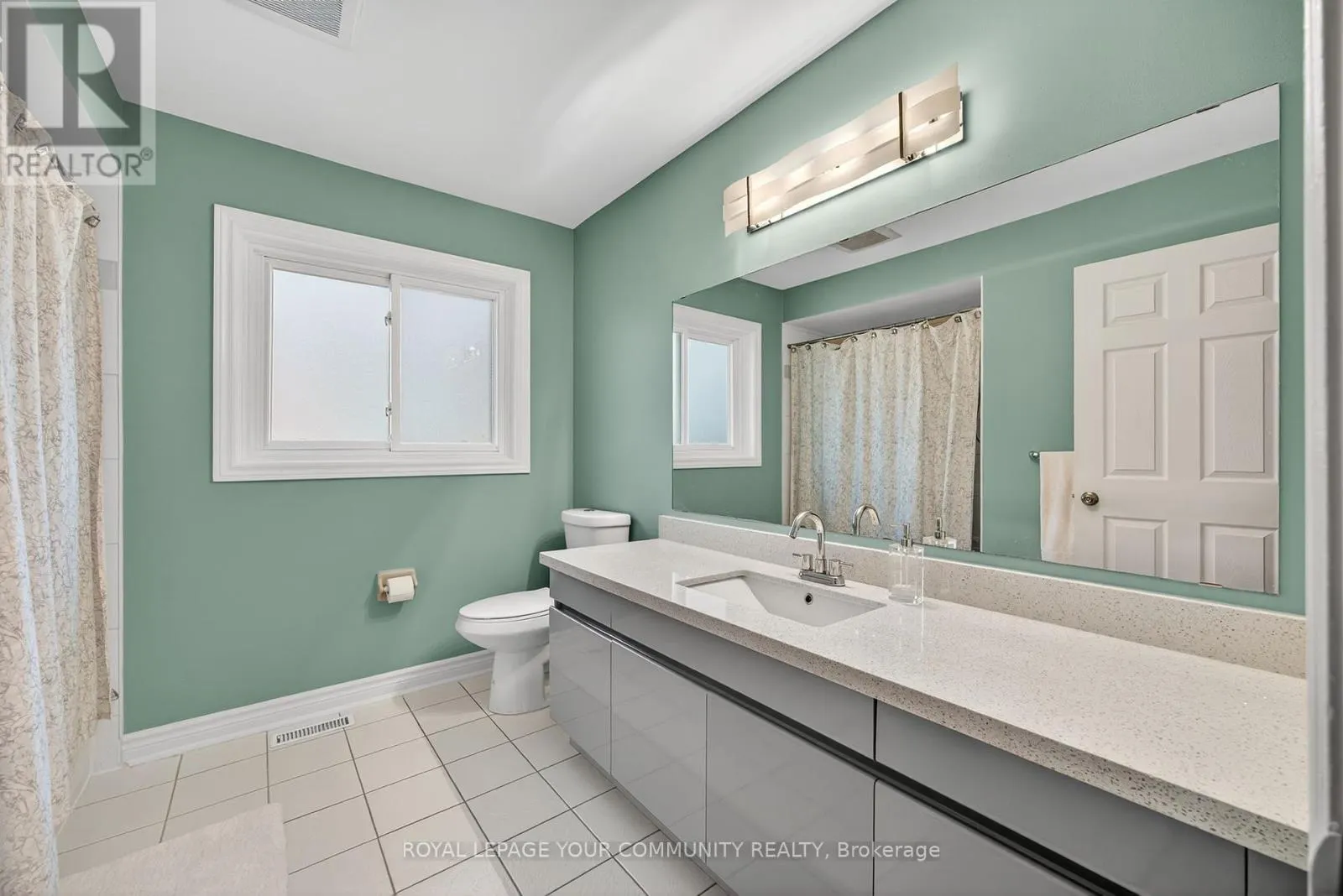 684 EXCELLER CIRCLE