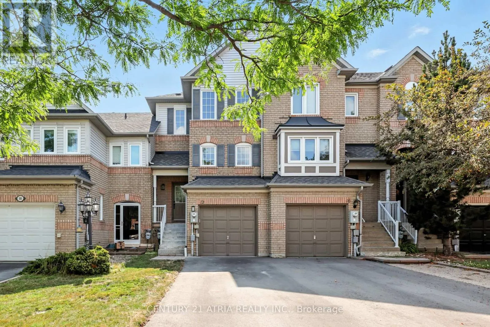 12 STILES AVENUE