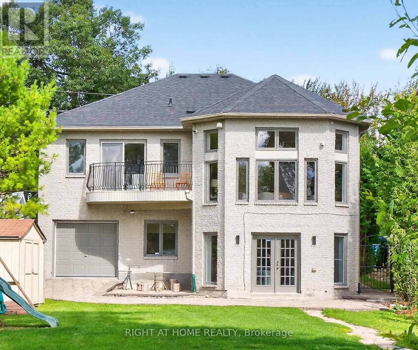 429 NORTH LAKE ROAD