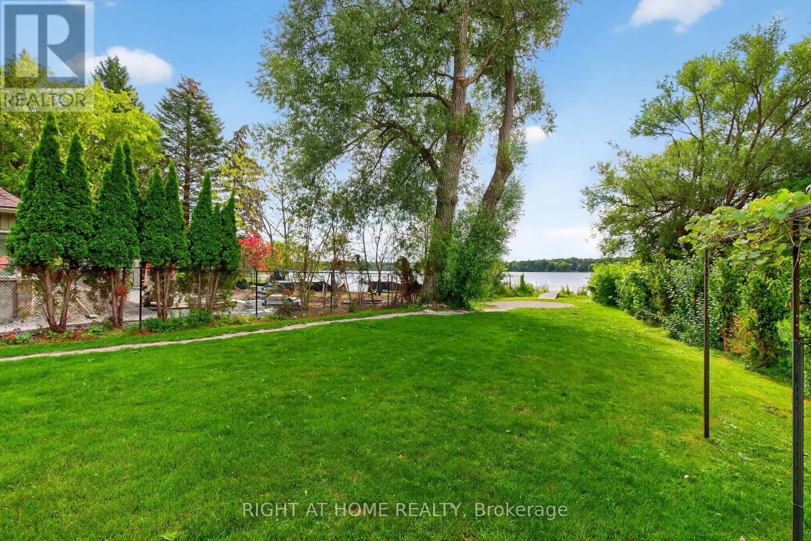 429 NORTH LAKE ROAD