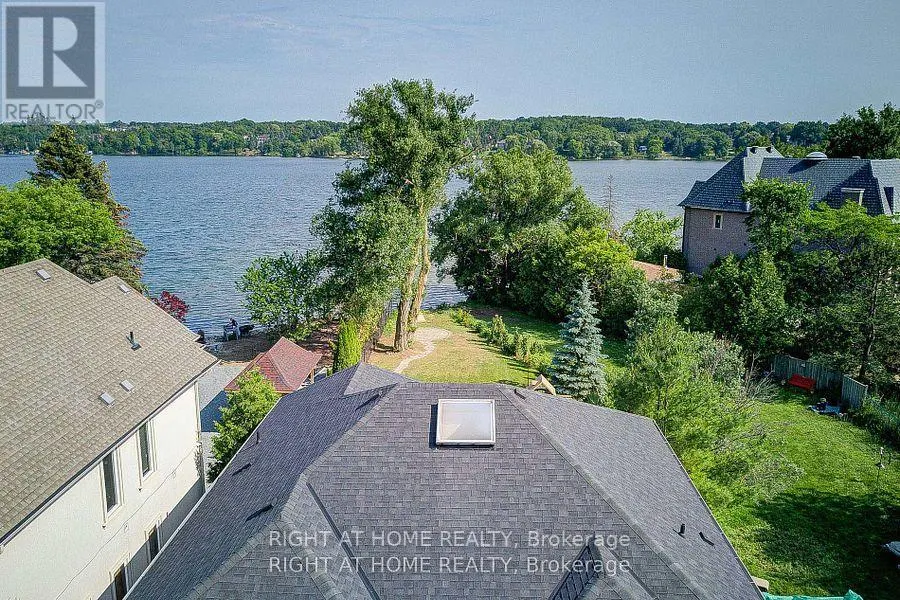 429 NORTH LAKE ROAD