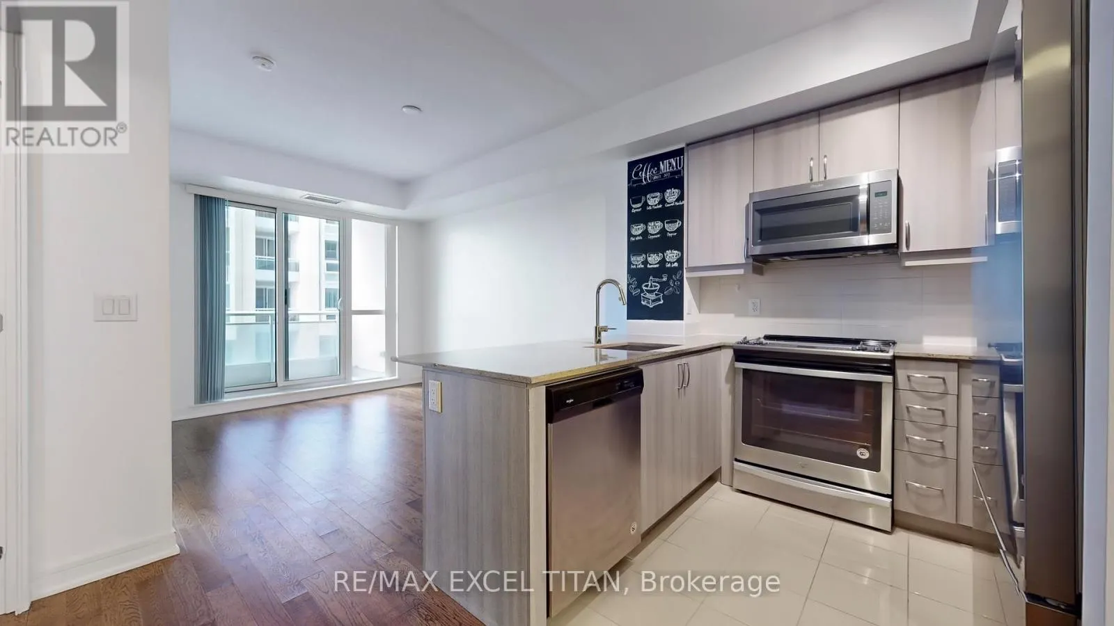 309 - 9205 YONGE STREET