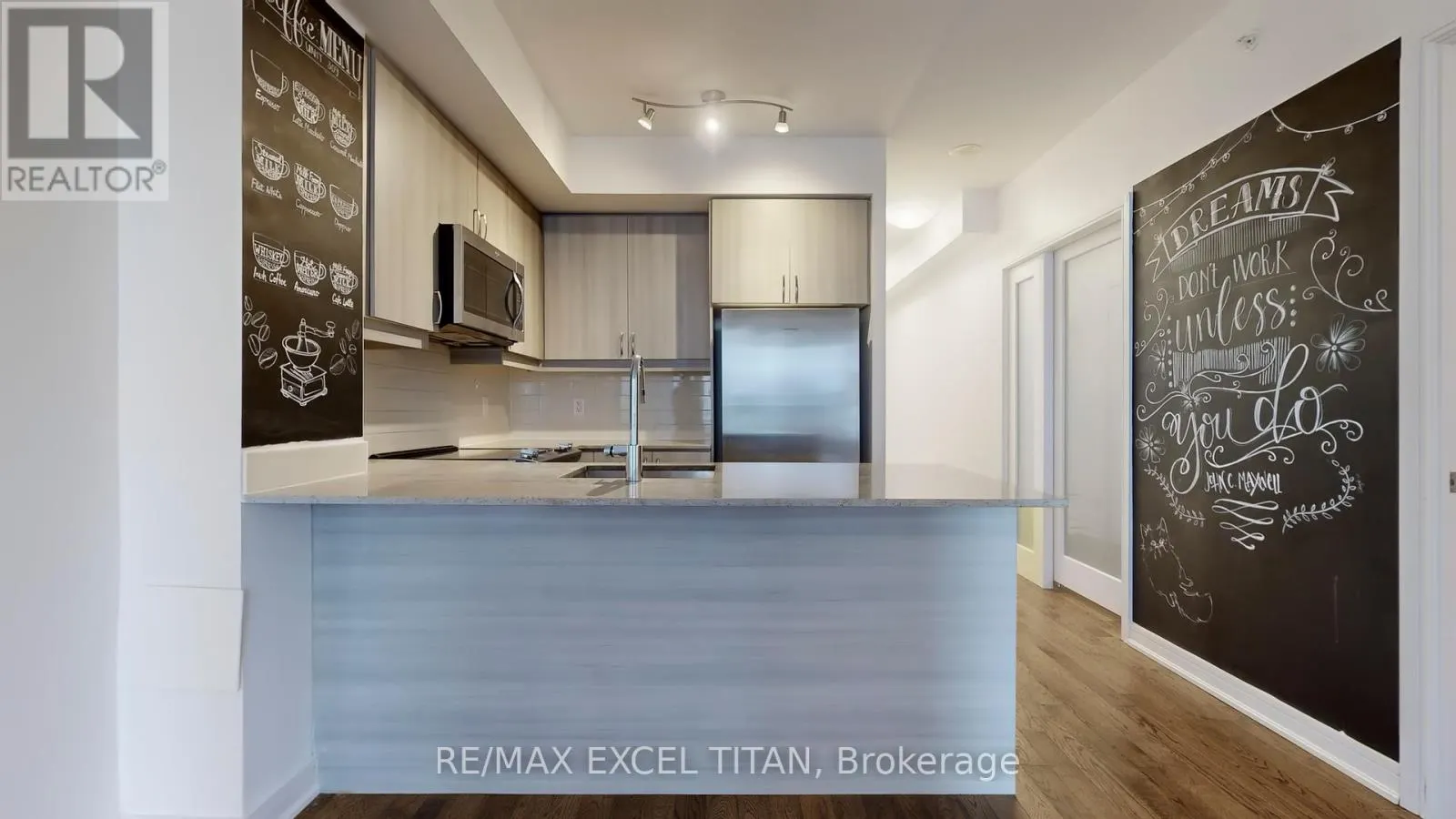 309 - 9205 YONGE STREET