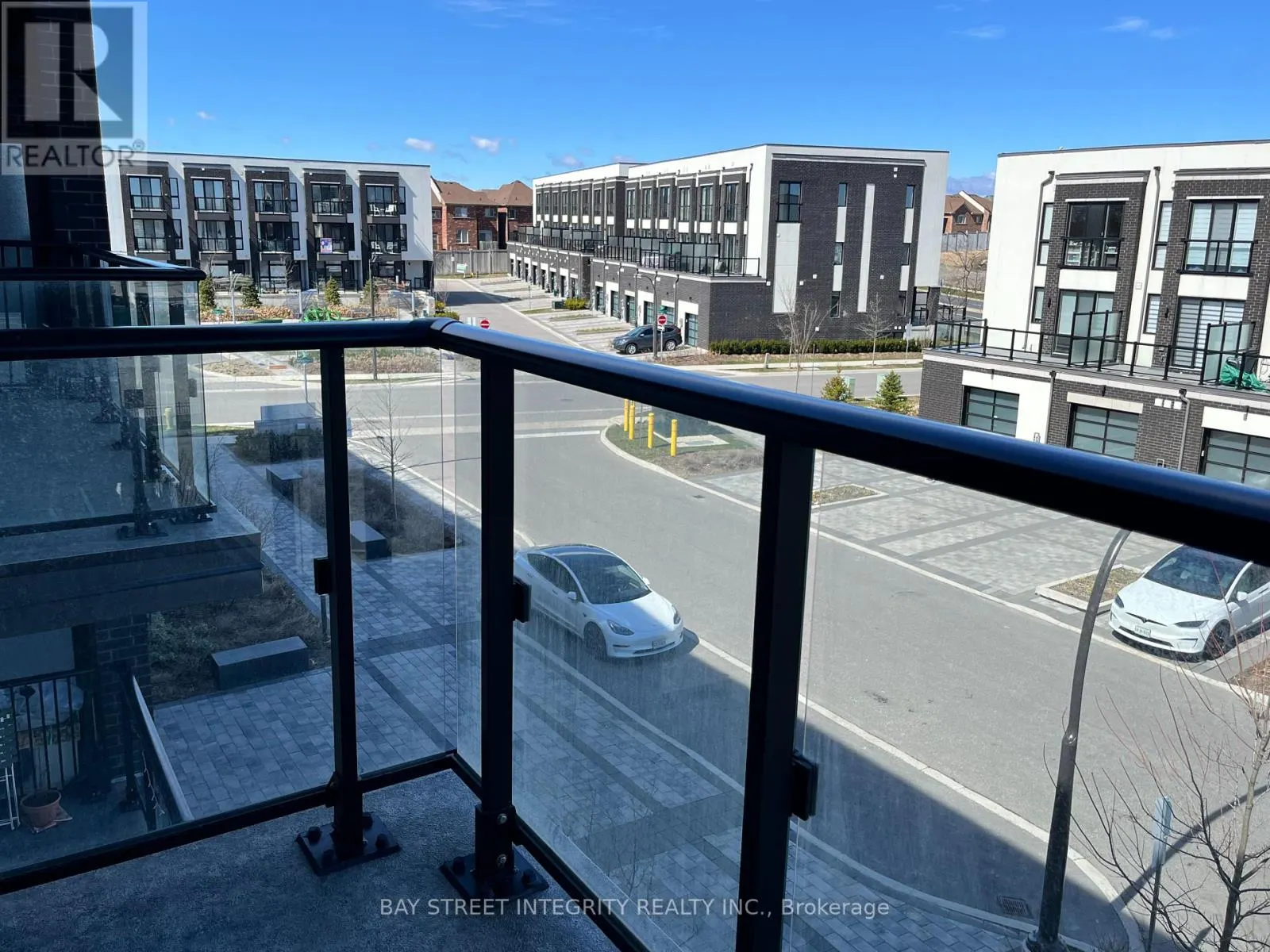 301 - 1 CLIMO LANE