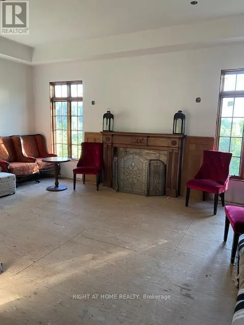 40 OLD CHURCH ROAD