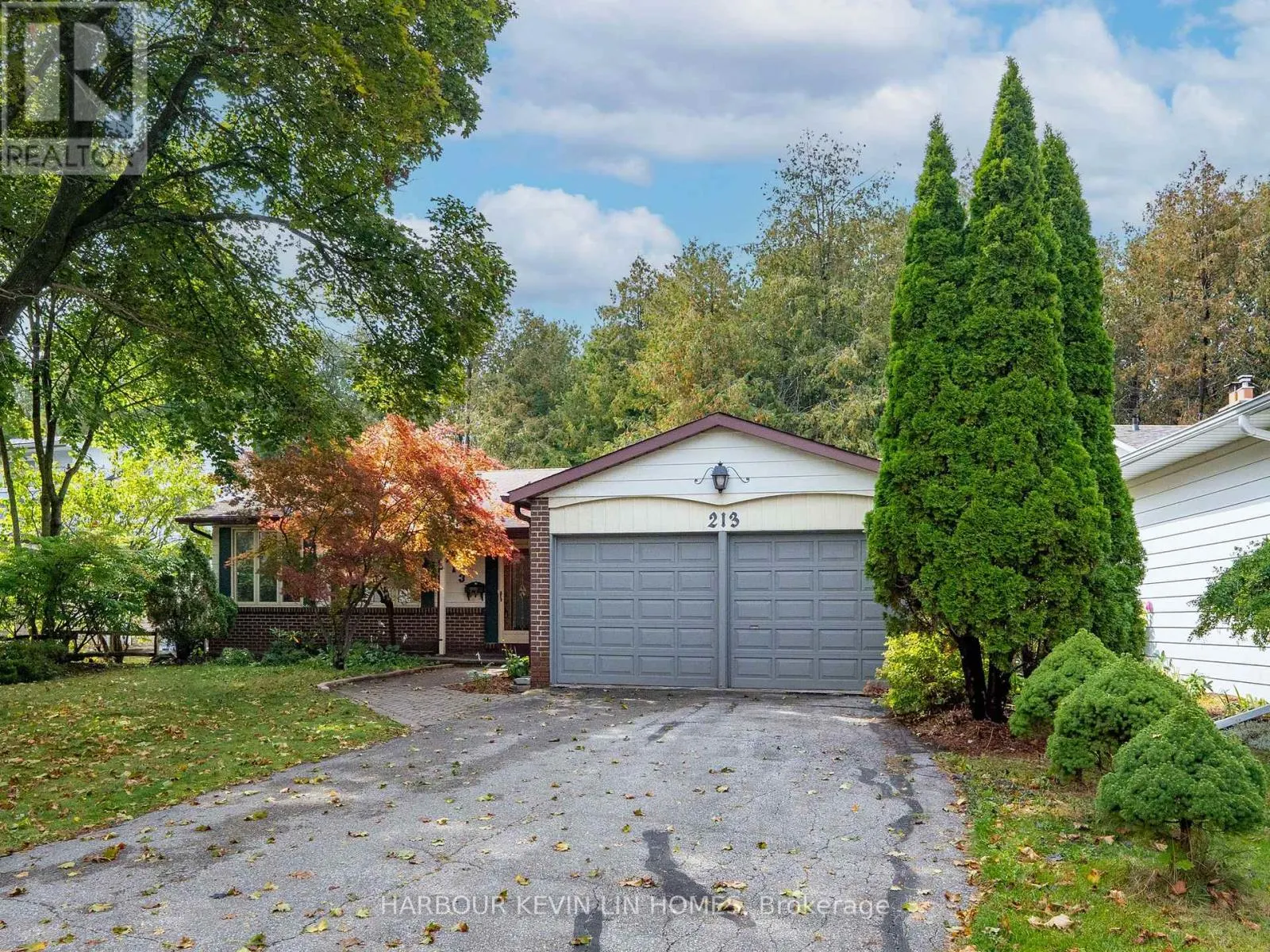 213 MURRAY DRIVE