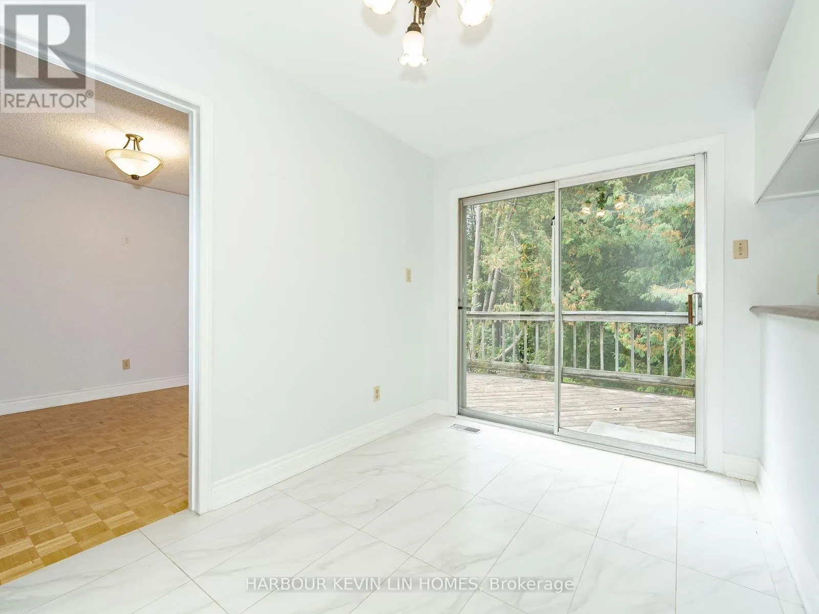 213 MURRAY DRIVE