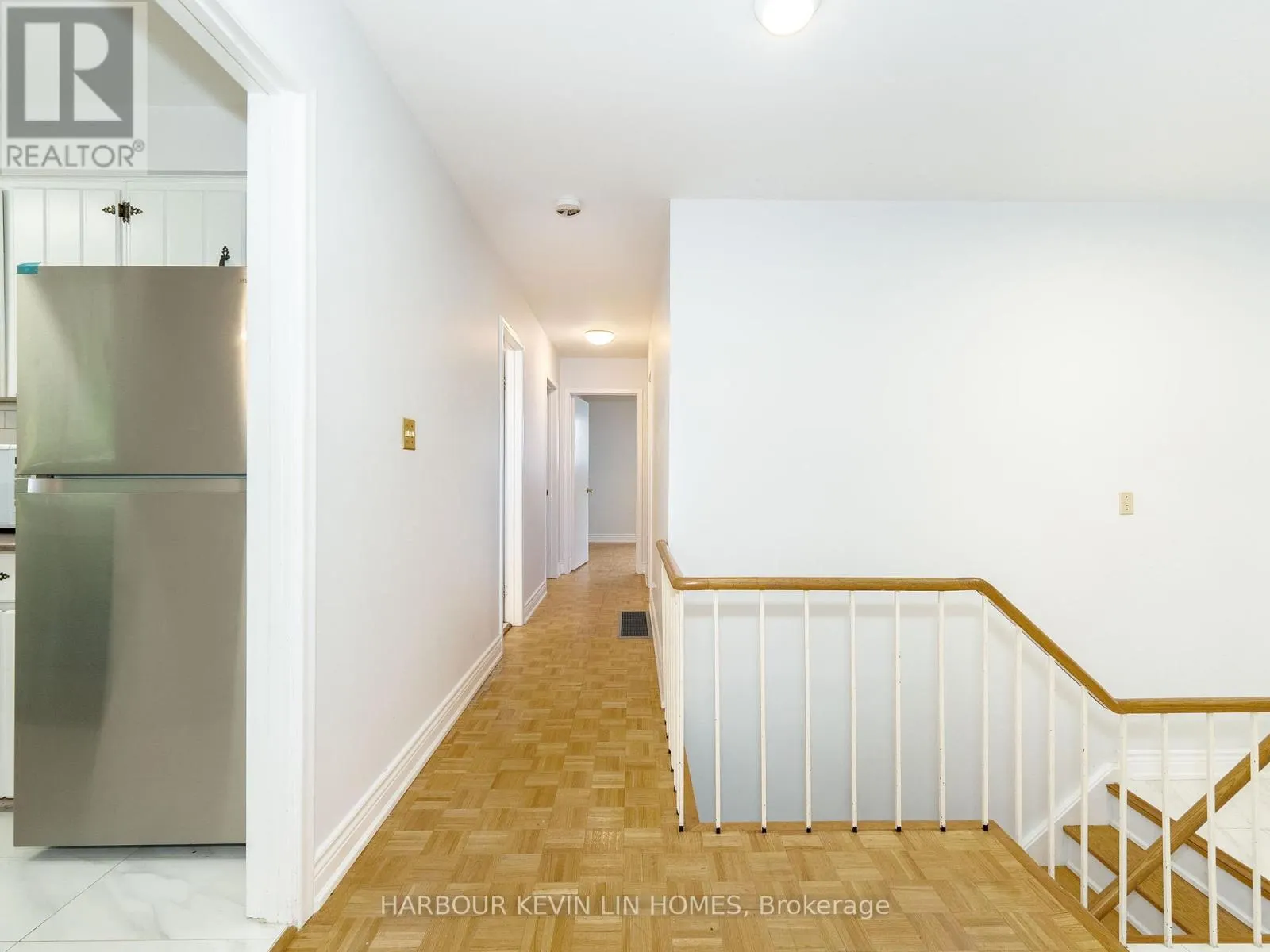 213 MURRAY DRIVE