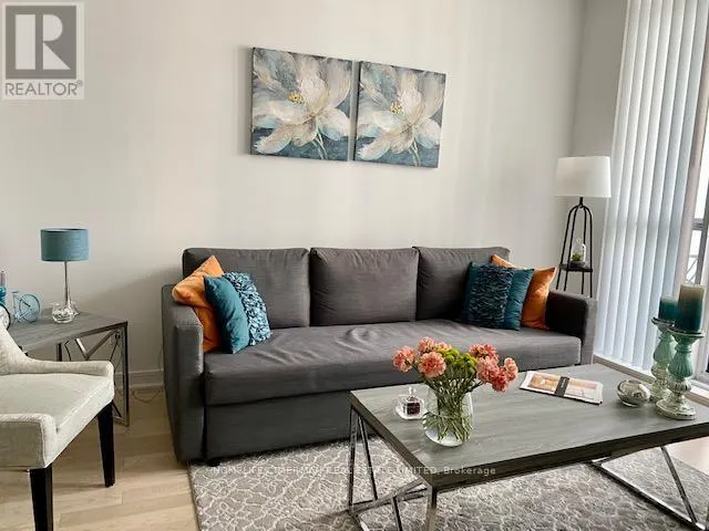 810 - 9191 YONGE STREET