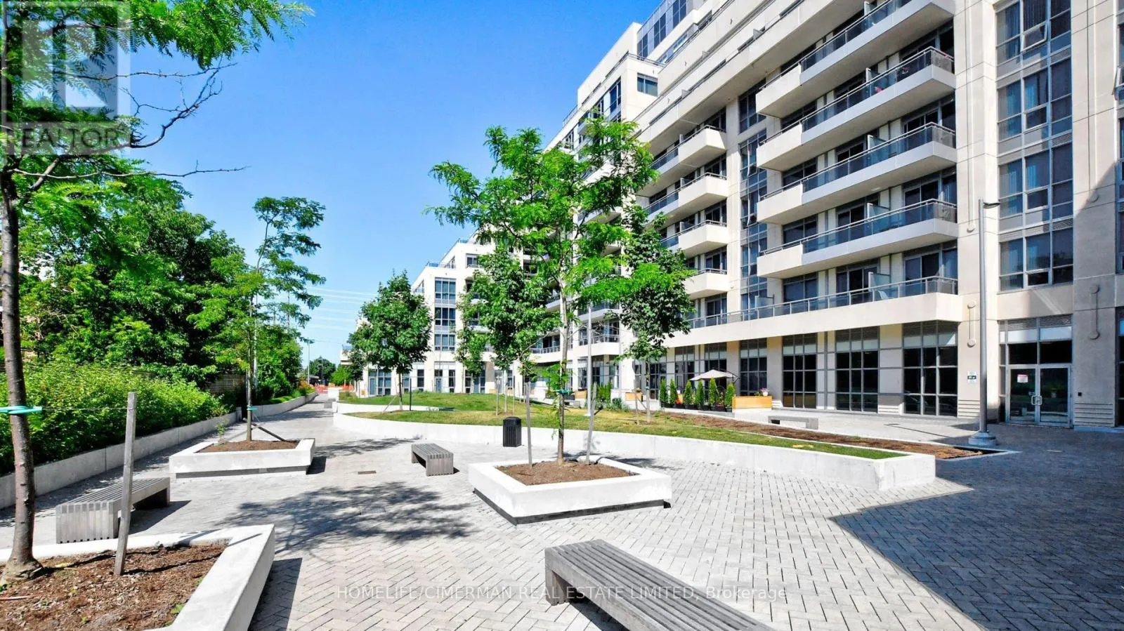 810 - 9191 YONGE STREET
