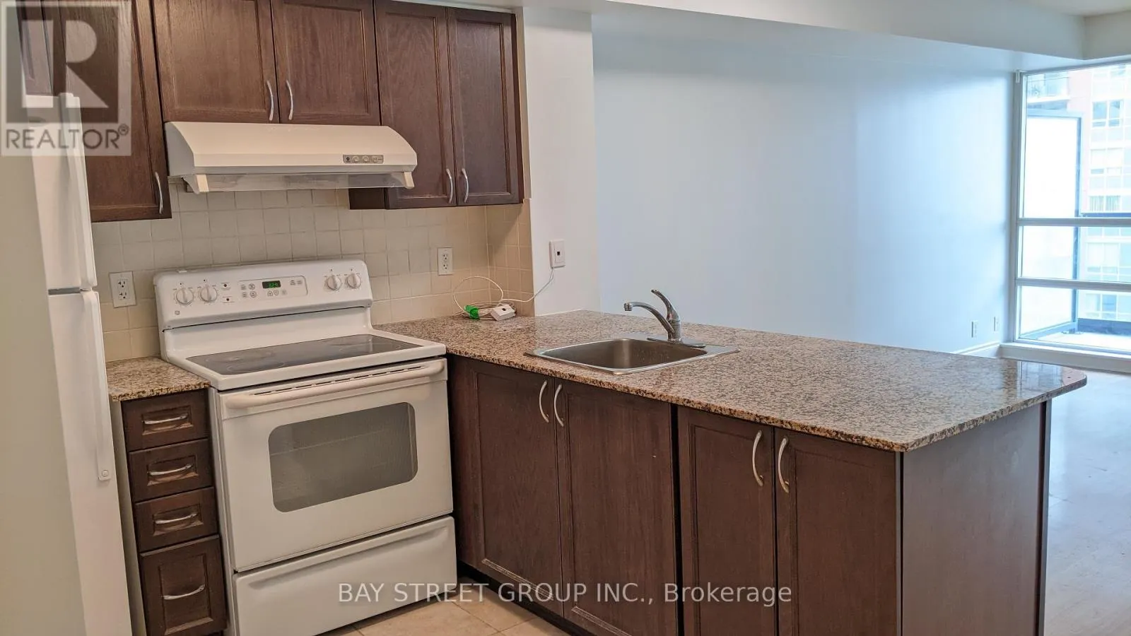 910 - 55 SOUTH TOWN CENTRE BOULEVARD