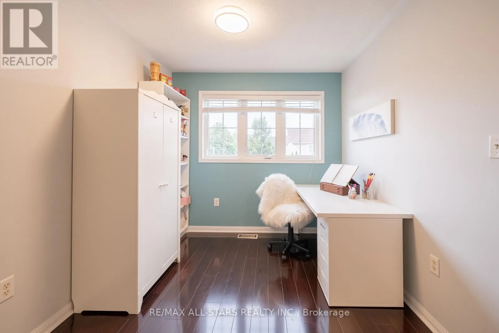 134 STEPHENSBROOK CIRCLE