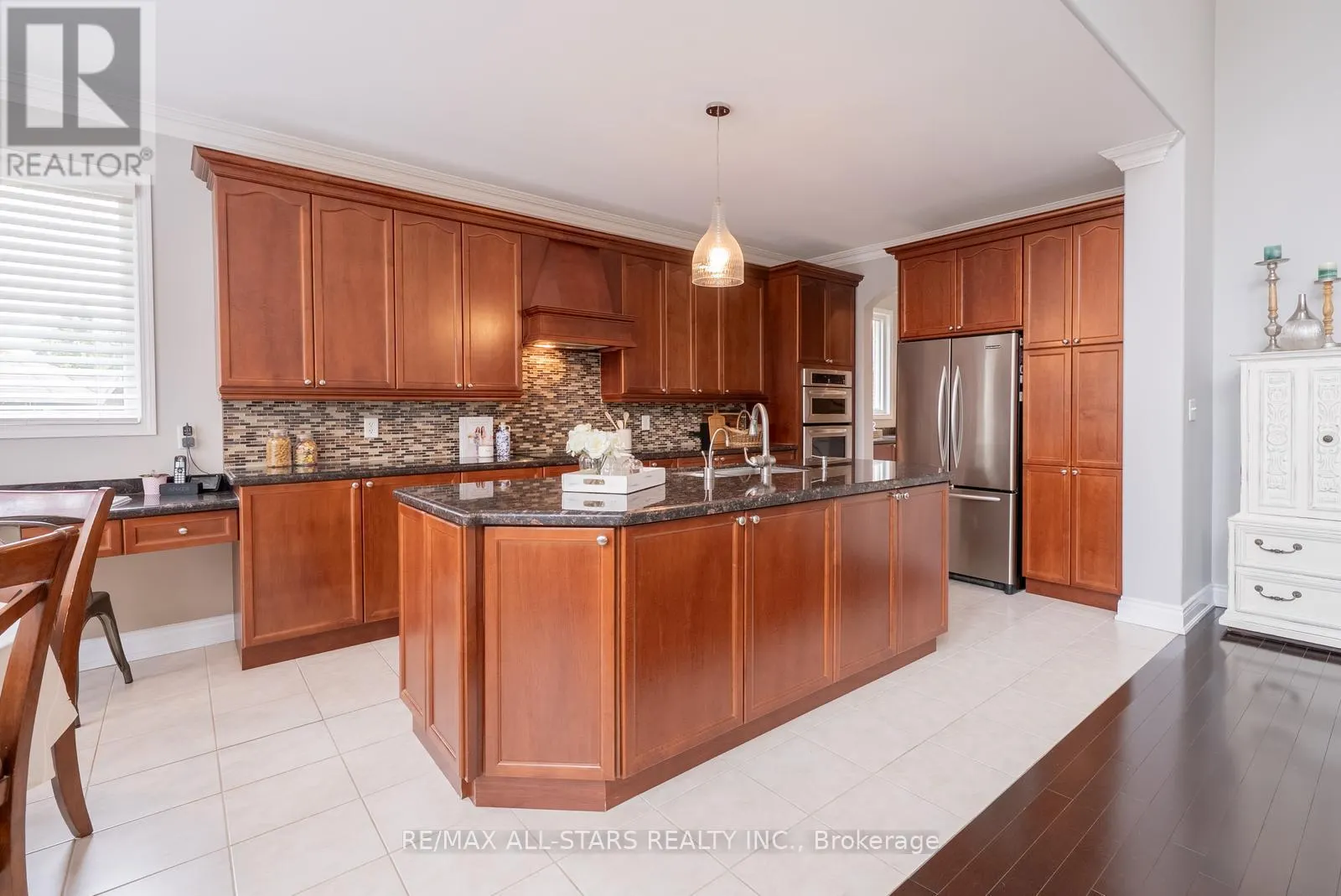 134 STEPHENSBROOK CIRCLE