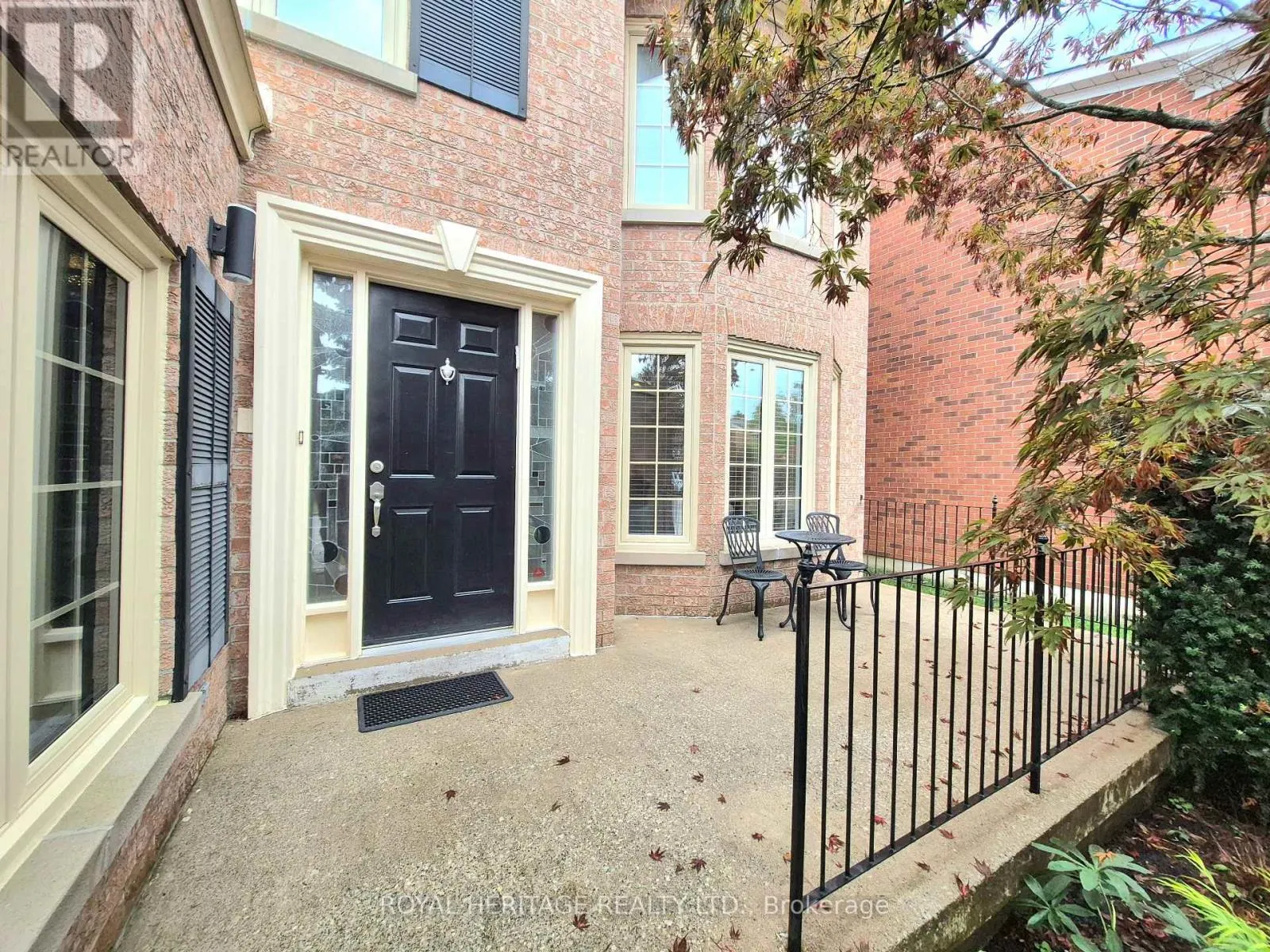 16 COWLES COURT