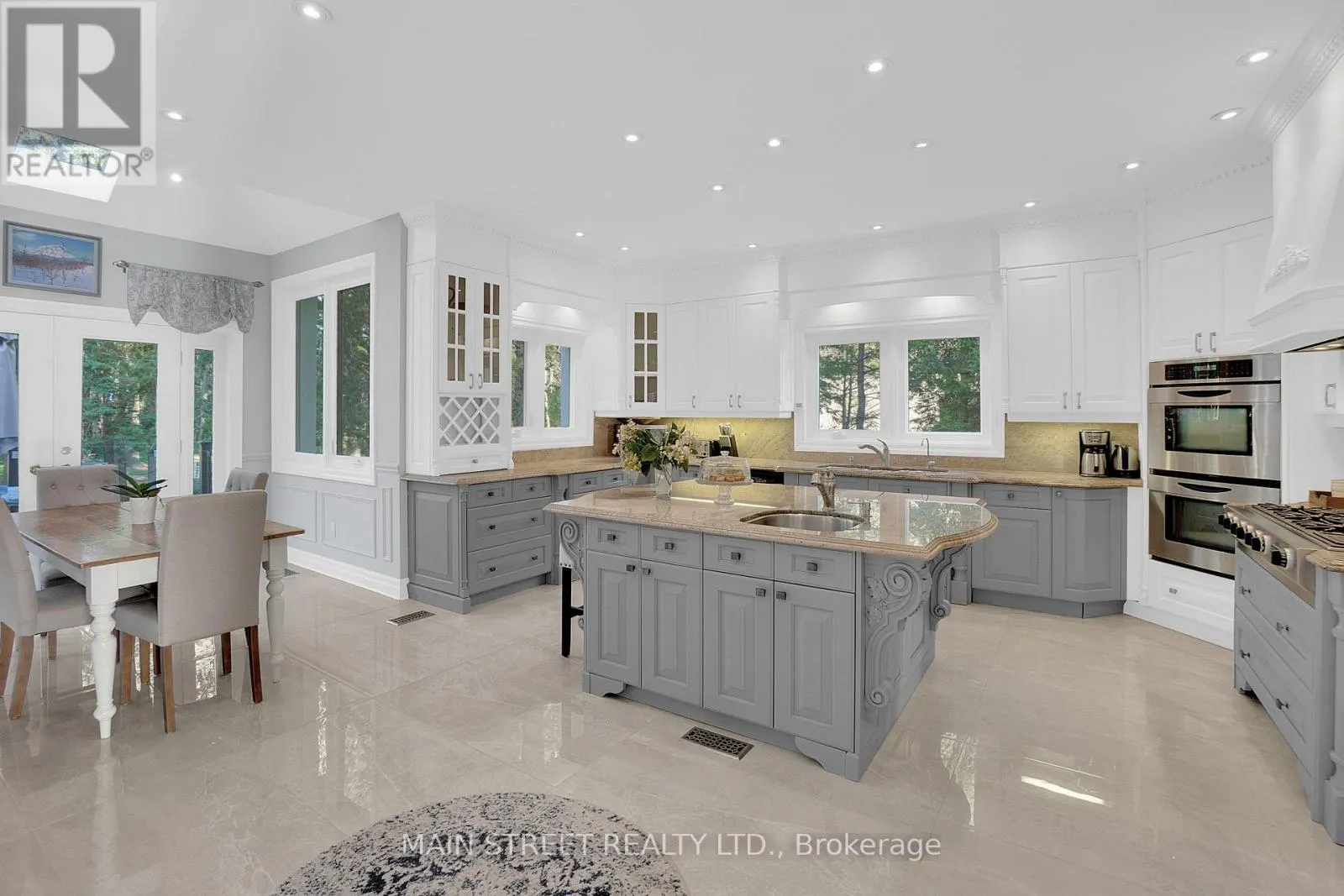 9 CEDAR RIDGE ROAD