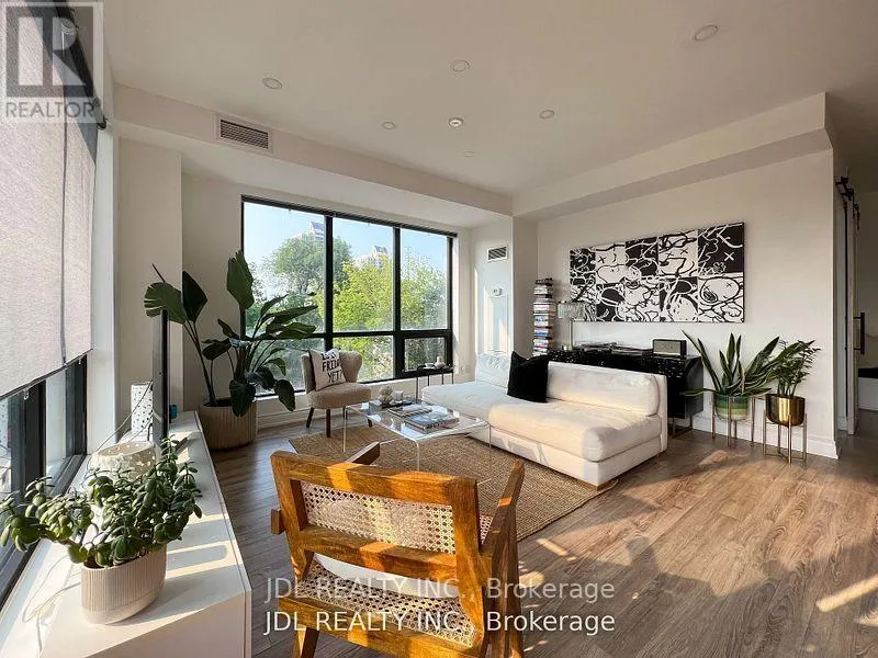 202B - 9090 YONGE STREET
