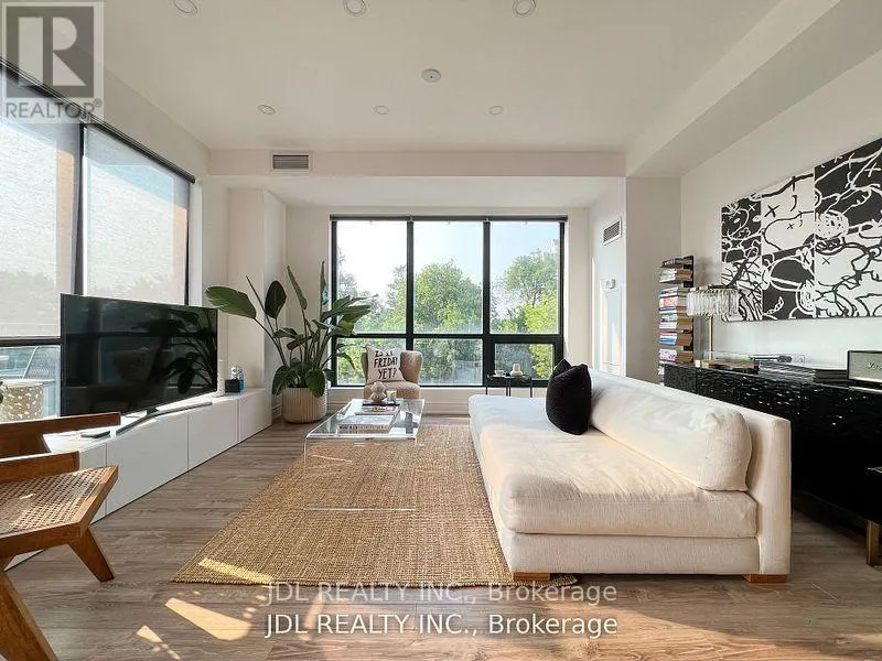 202B - 9090 YONGE STREET