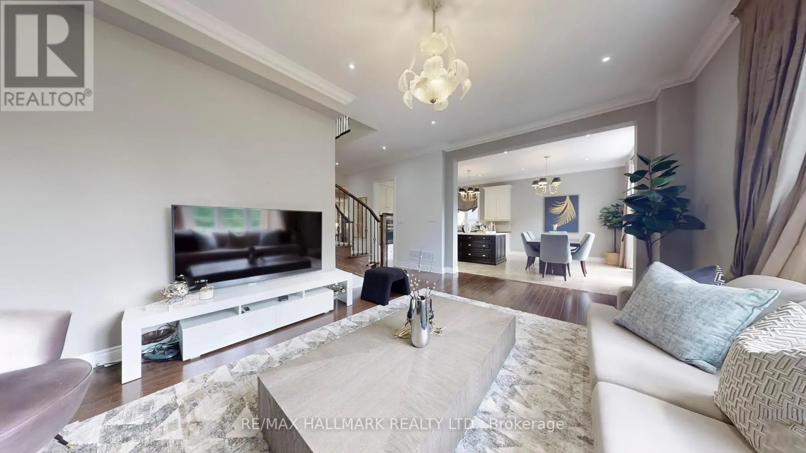 126 SIR STEVENS DRIVE