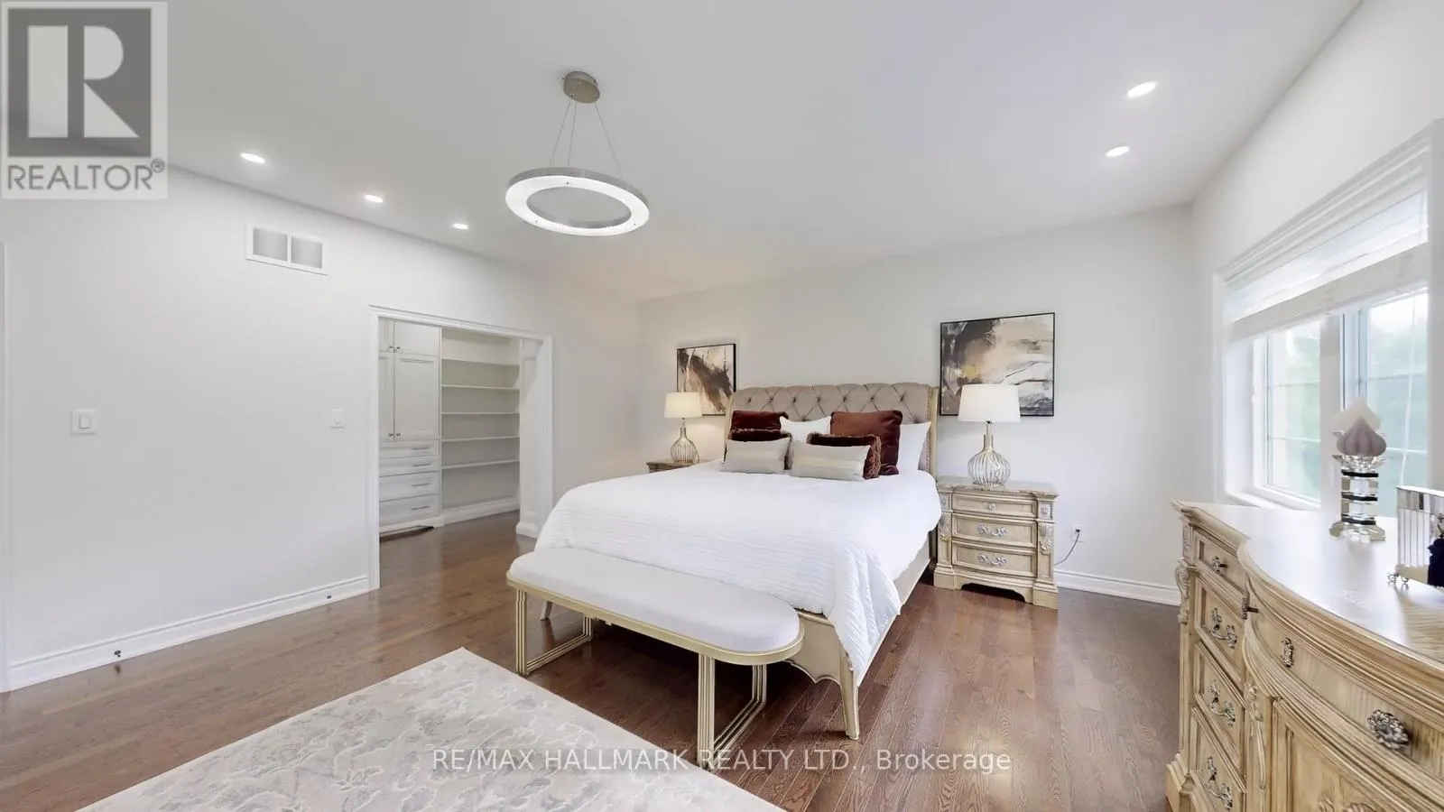 126 SIR STEVENS DRIVE