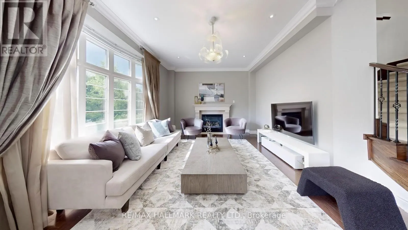 126 SIR STEVENS DRIVE