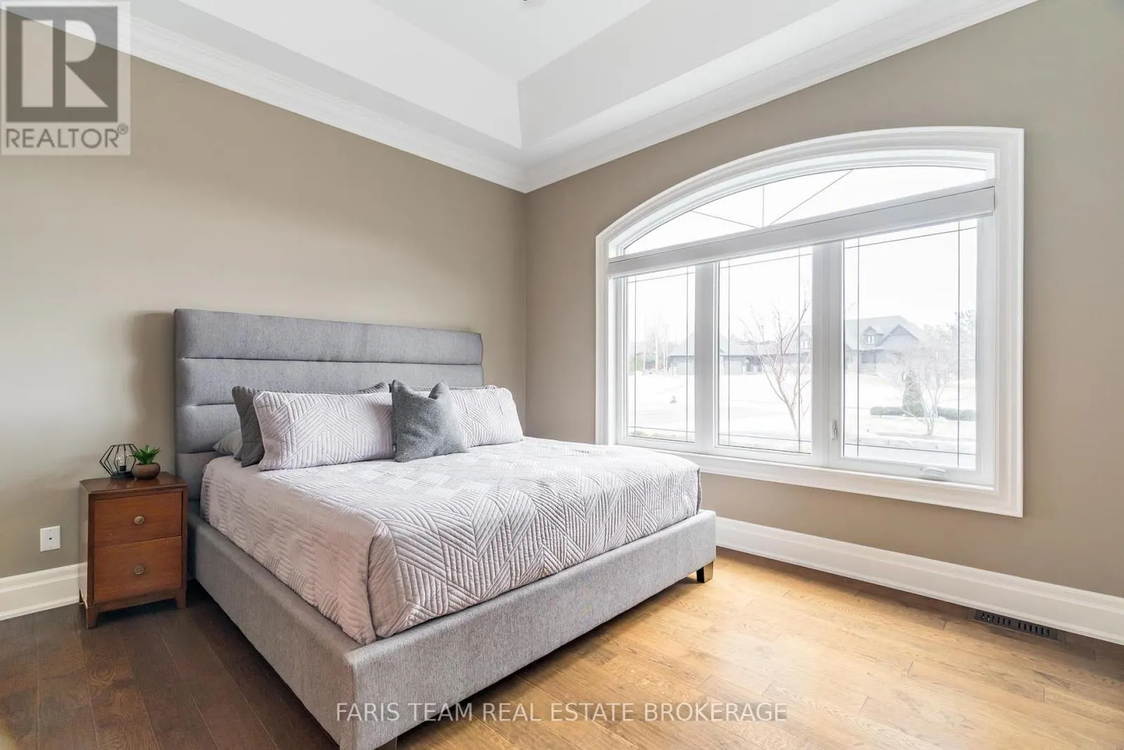 158 DALE CRESCENT