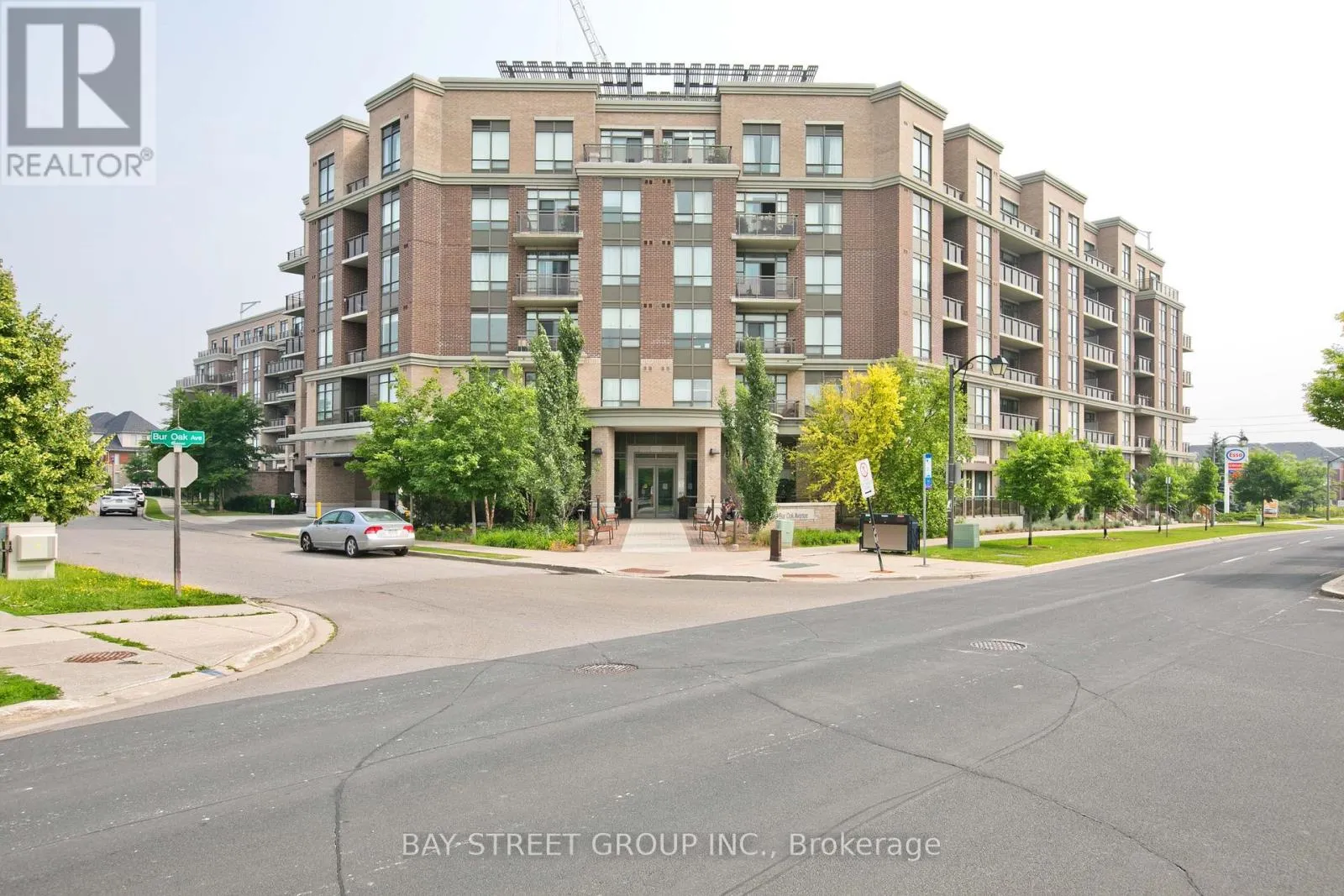 528 - 540 BUR OAK AVENUE
