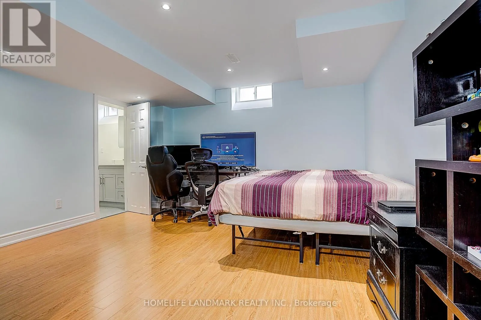 124 KING WILLIAM CRESCENT