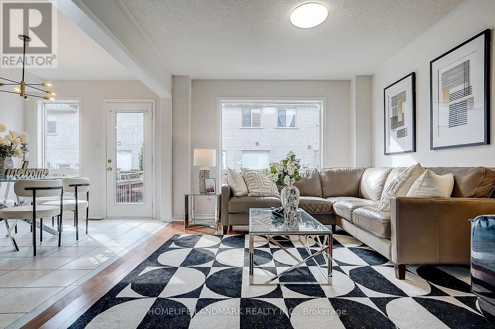 124 KING WILLIAM CRESCENT