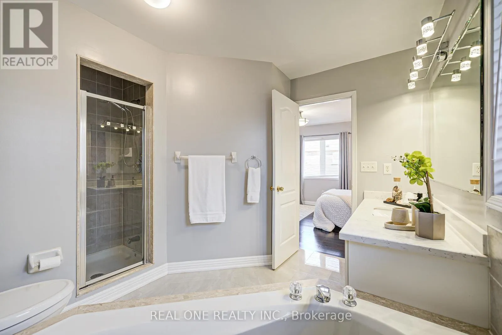35 RIDGECREST ROAD