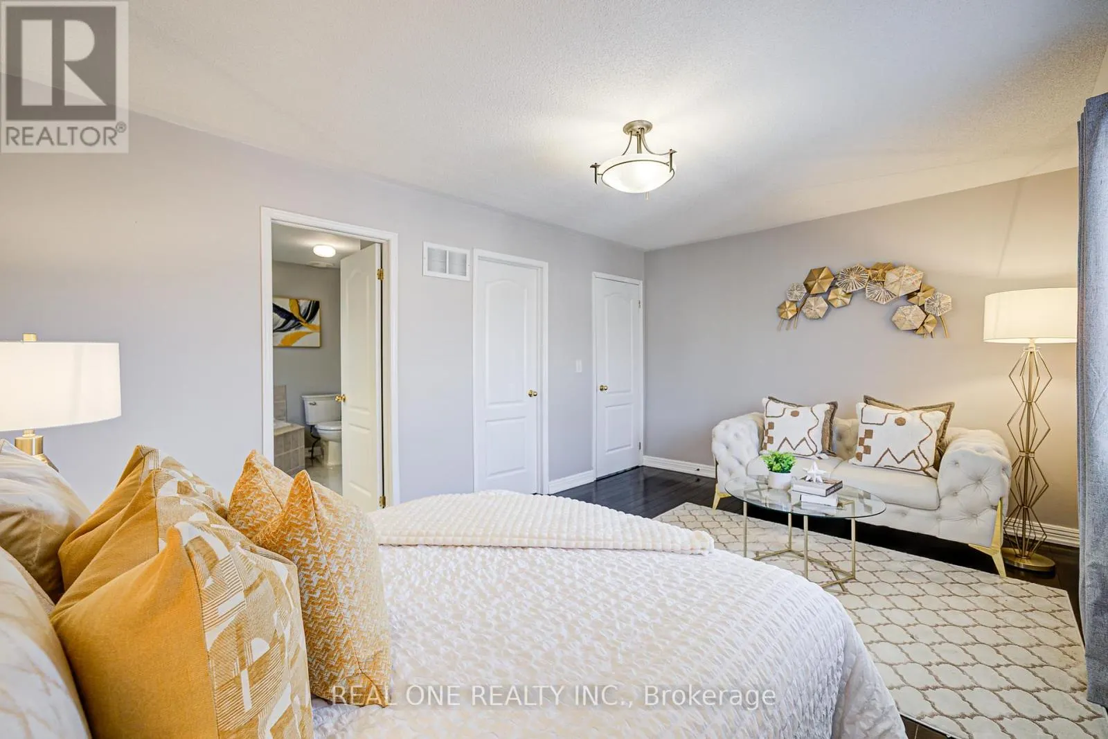 35 RIDGECREST ROAD