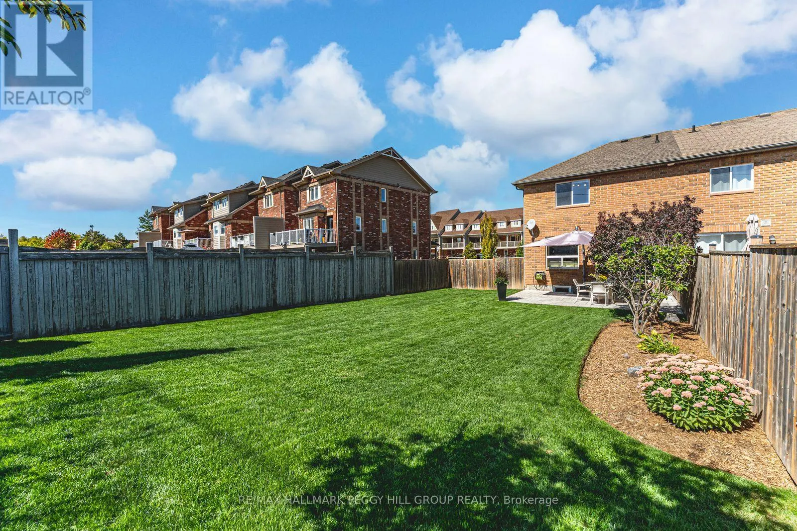 1275 COLEMAN CRESCENT