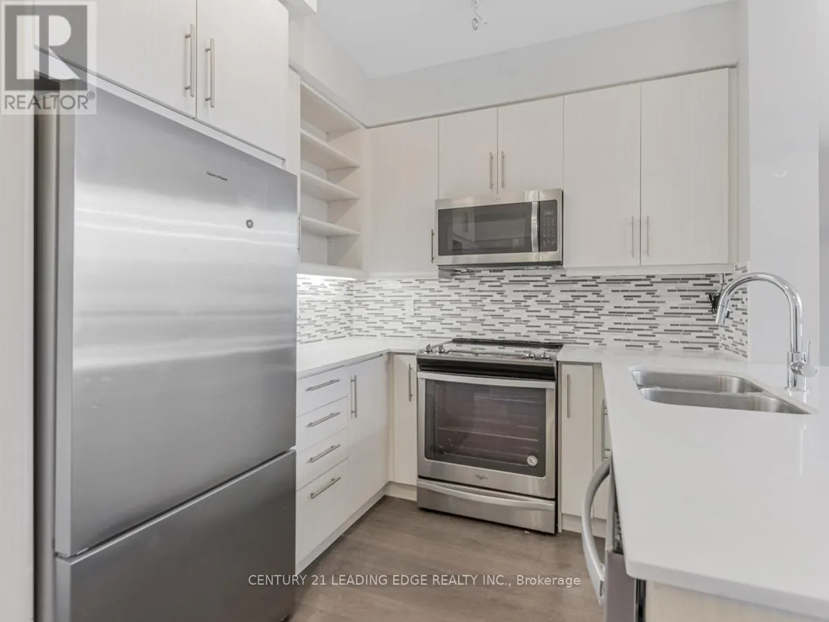 203 - 65 ONEIDA CRESCENT