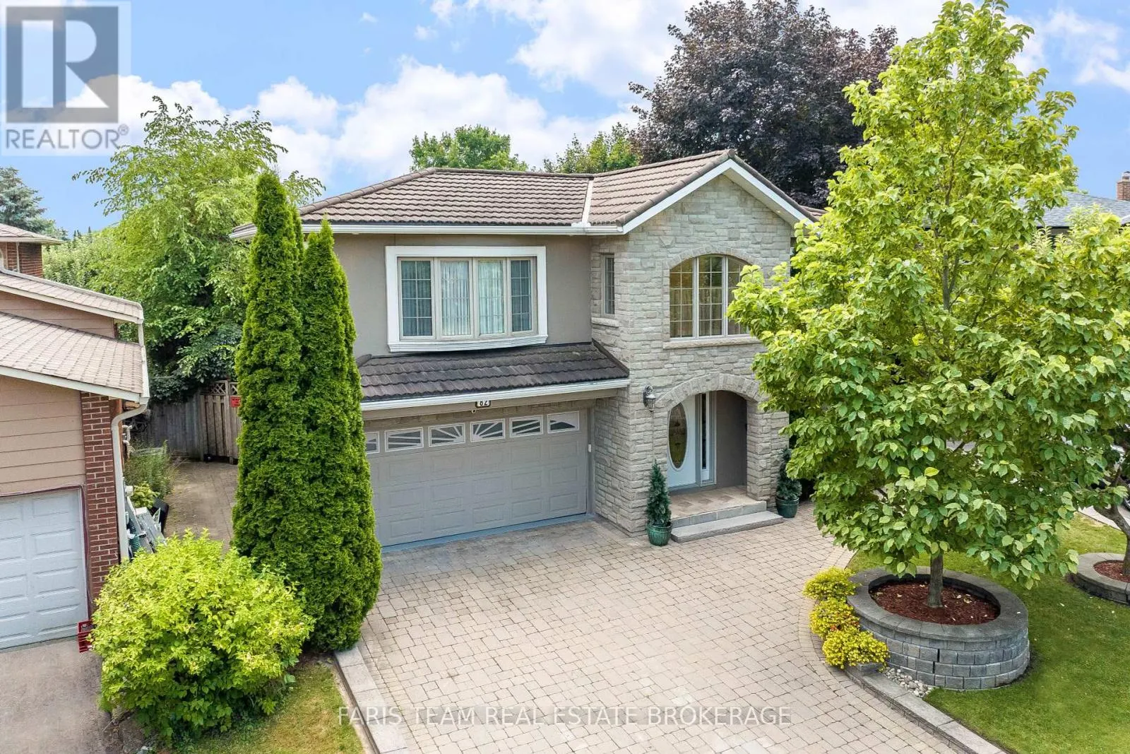 82 DERBY COURT