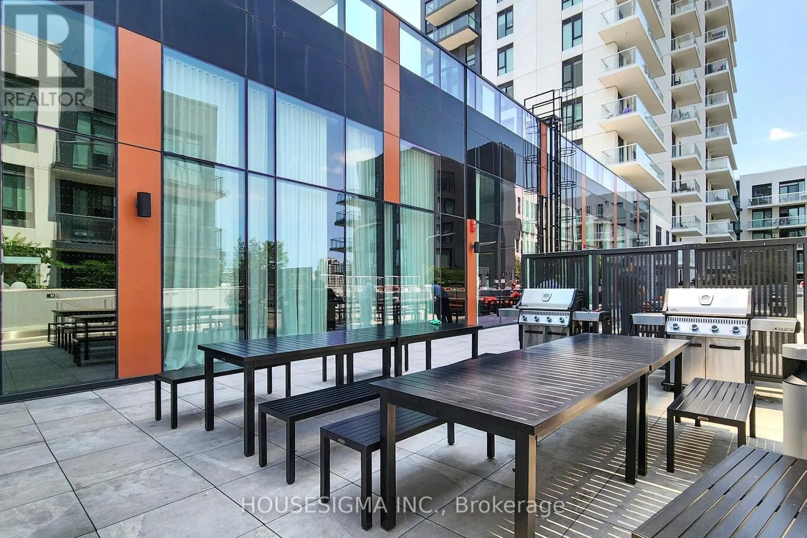 101 - 18 ROUGE VALLEY DRIVE