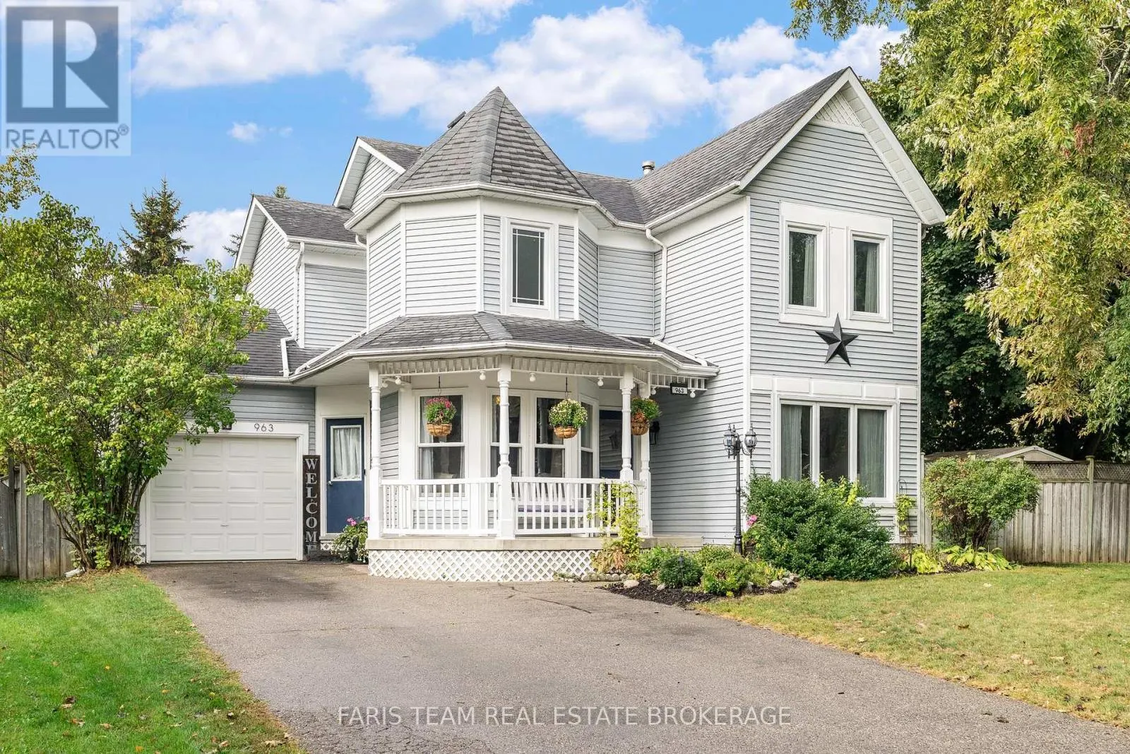 963 LINDEN STREET