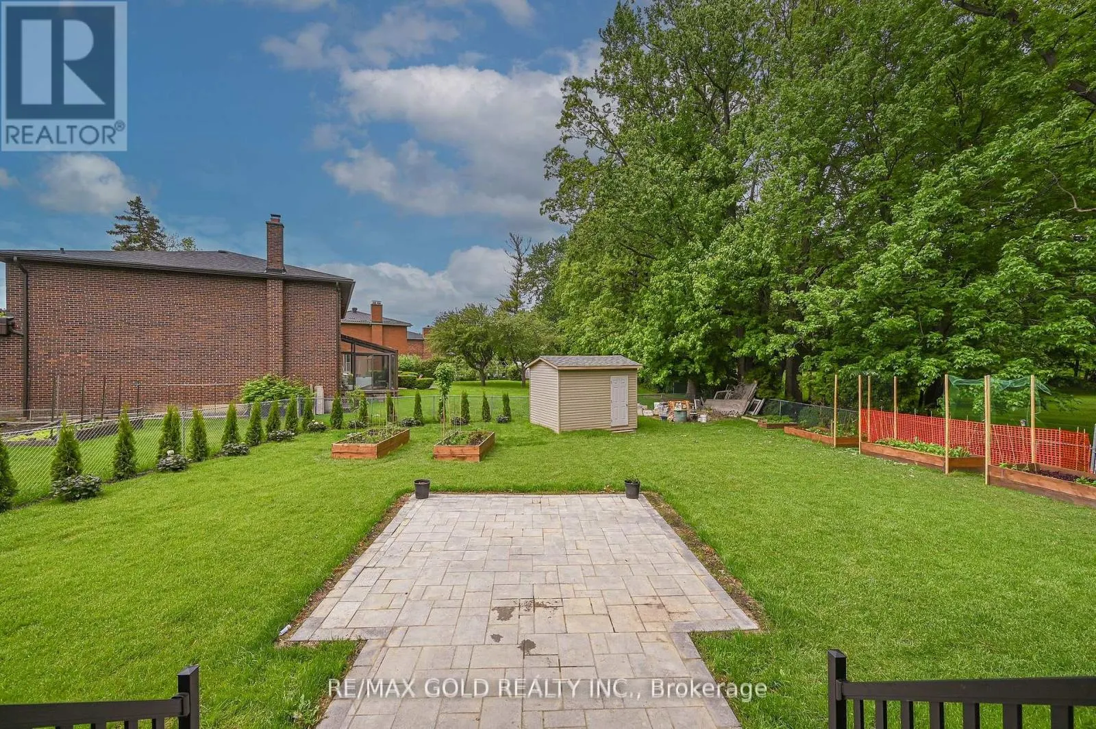 48 SYLVADENE PARKWAY