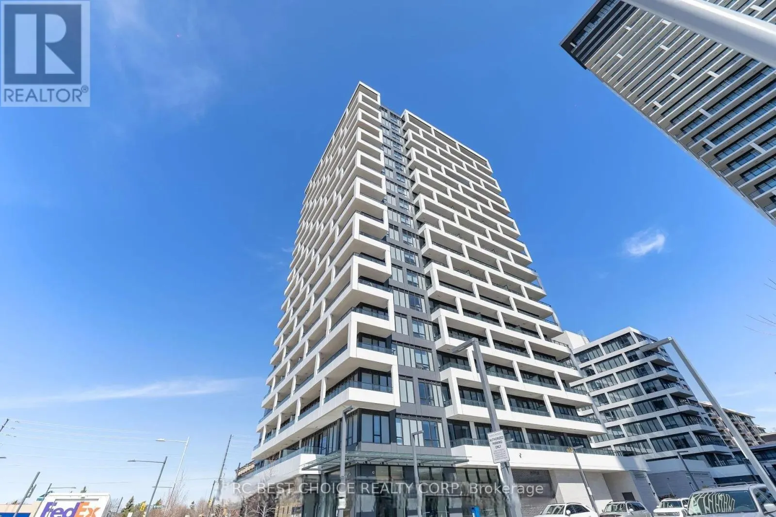 627 - 38 WATER WALK DRIVE