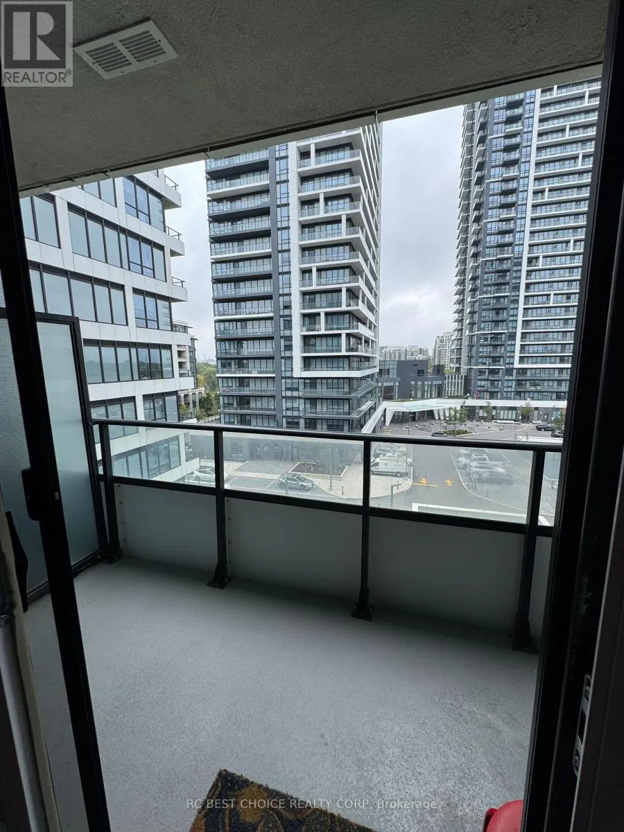 627 - 38 WATER WALK DRIVE