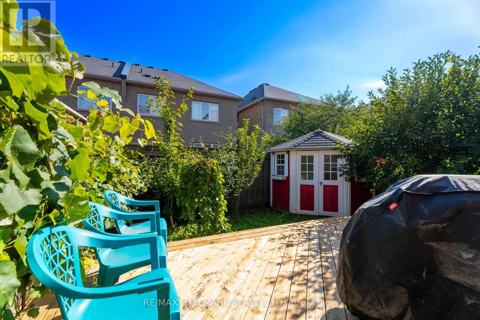 56 WESTCLIFFE CRESCENT