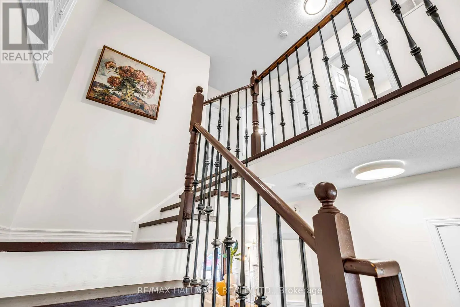 56 WESTCLIFFE CRESCENT