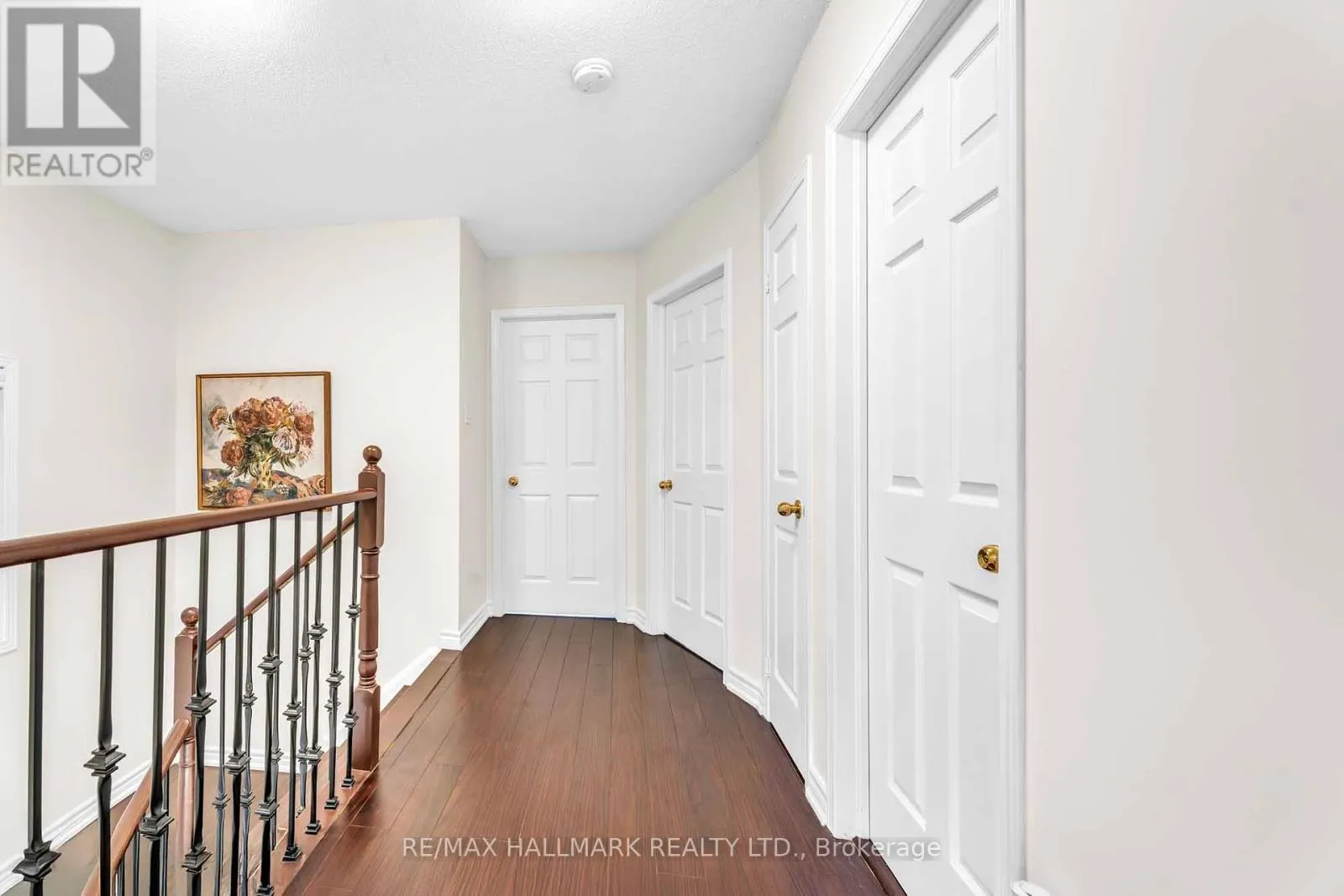 56 WESTCLIFFE CRESCENT