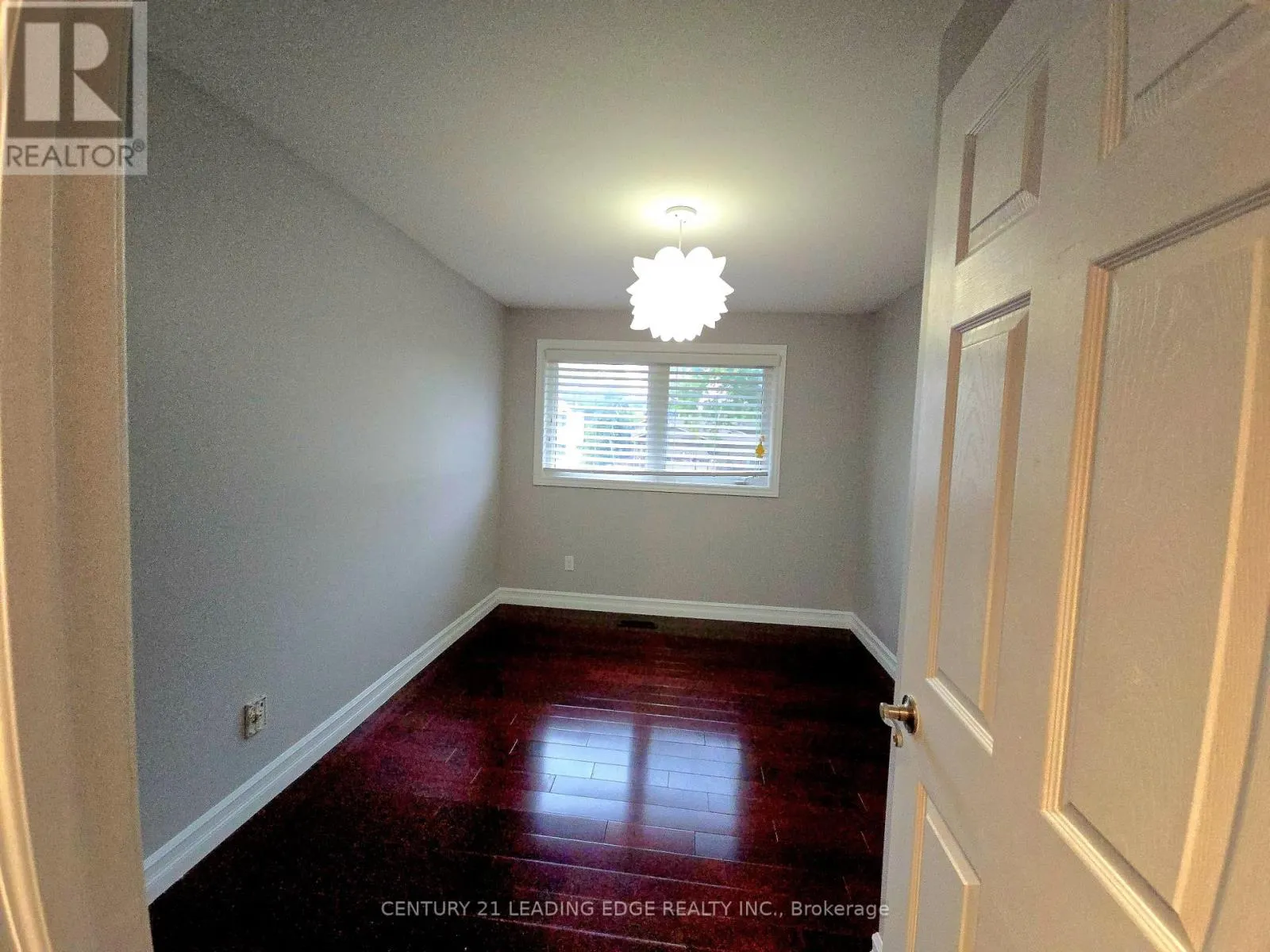 94 FRED VARLEY DRIVE
