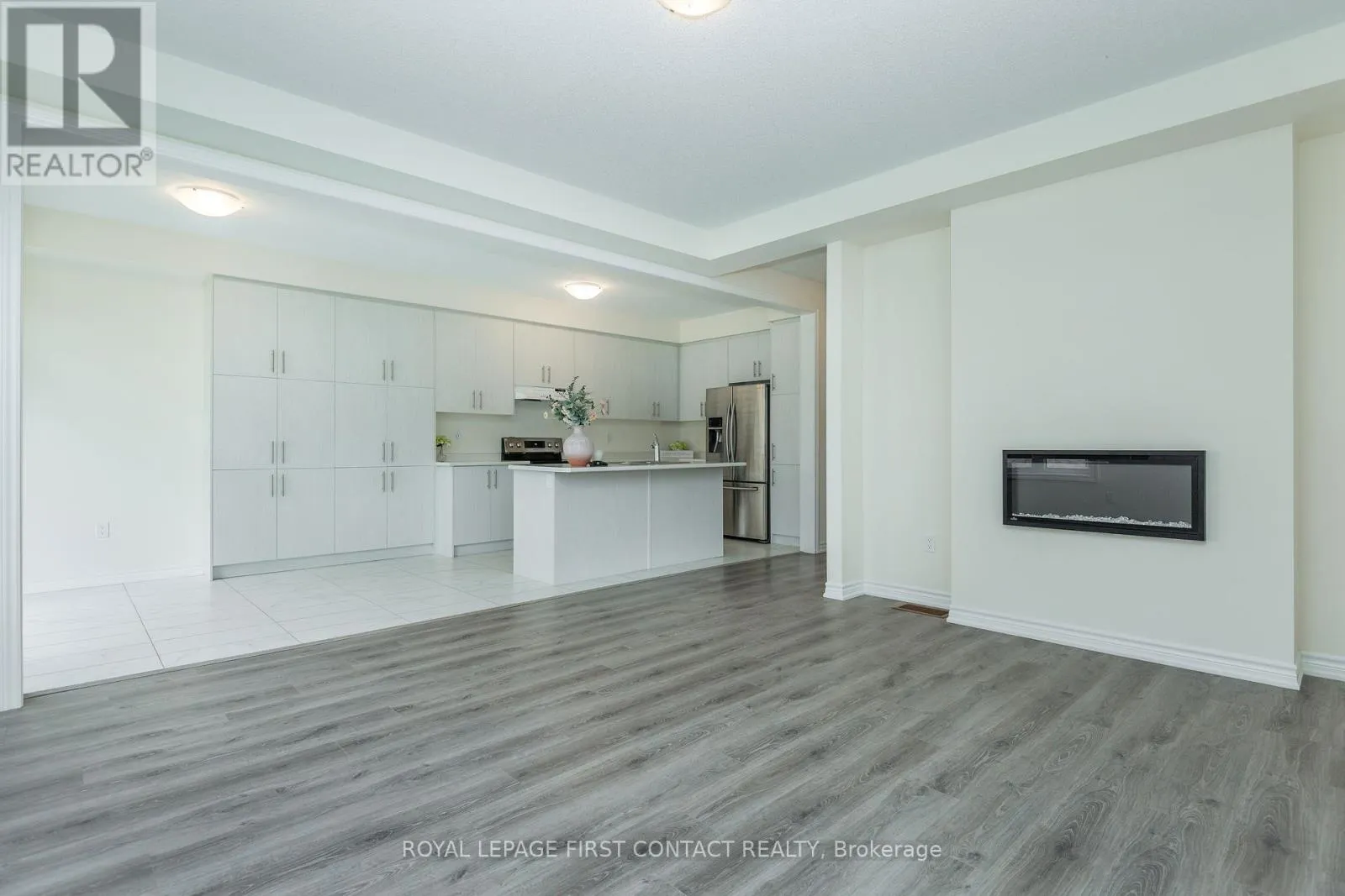 86 KENNETH ROGERS CRESCENT