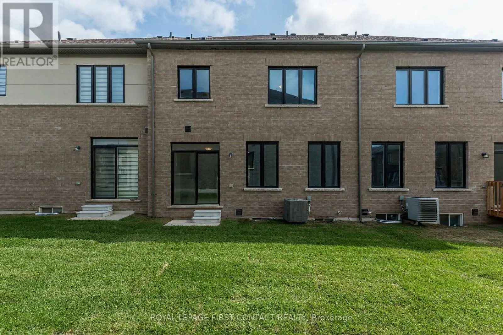 86 KENNETH ROGERS CRESCENT