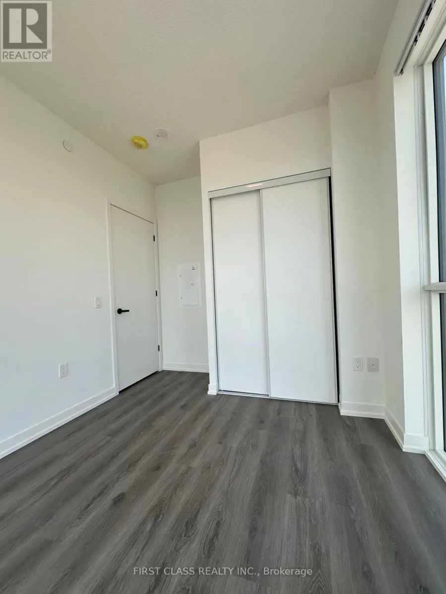 3310 - 28 INTERCHANGE WAY